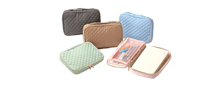 「手帳が入るペンケース」新色と「文房具を持ち運ぶ手帳ケース」